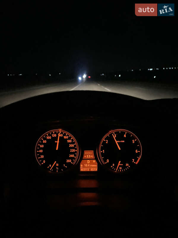 Седан BMW 5 Series 2004 в Одессе