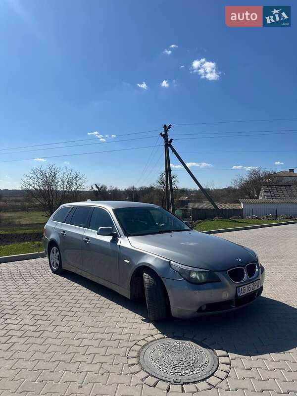 Универсал BMW 5 Series 2004 в Шумске