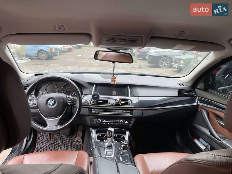 Седан BMW 5 Series 2010 в Одесі