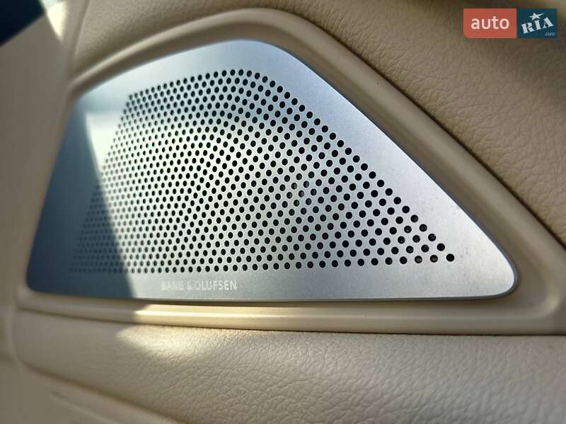Седан BMW 5 Series 2013 в Львове