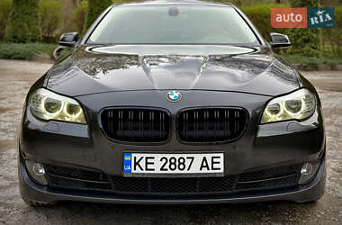 Седан BMW 5 Series 2012 в 