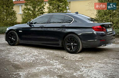Седан BMW 5 Series 2012 в 