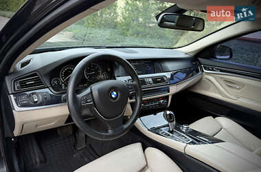 Седан BMW 5 Series 2012 в 
