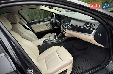 Седан BMW 5 Series 2012 в 