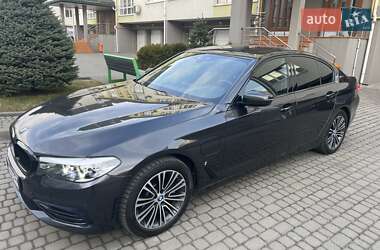 Седан BMW 5 Series 2018 в 