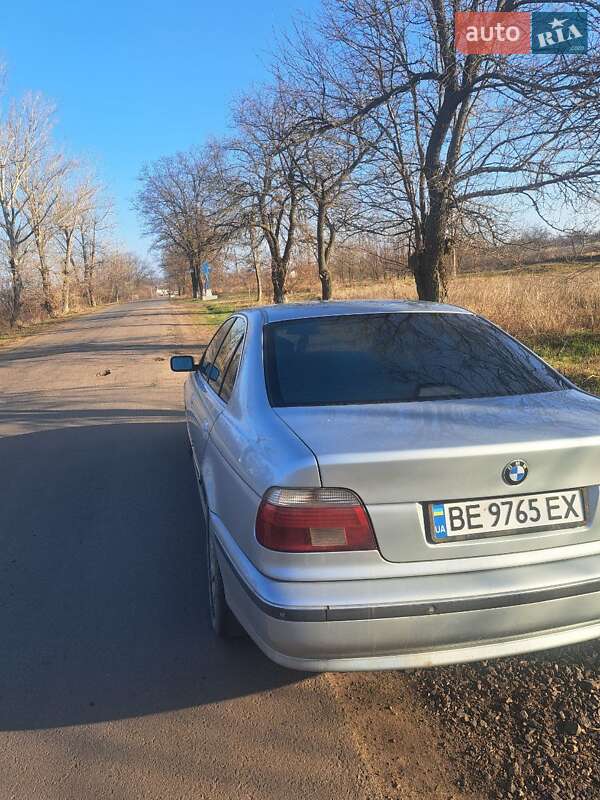 Седан BMW 5 Series 1996 в Вільшанці