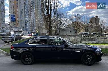 Седан BMW 5 Series 2012 в 