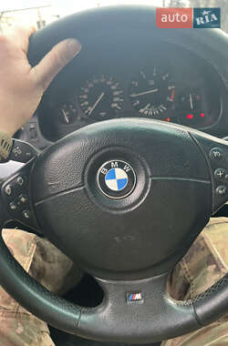 Седан BMW 5 Series 1999 в 