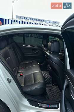 Седан BMW 5 Series 2012 в 