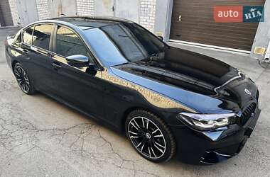 Седан BMW 5 Series 2021 в 
