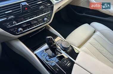 Седан BMW 5 Series 2021 в 