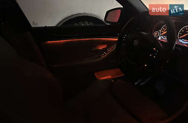 Седан BMW 5 Series 2012 в 