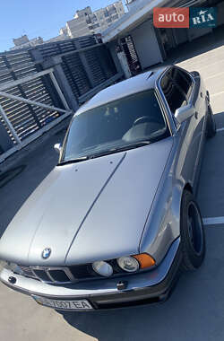 Седан BMW 5 Series 1991 в 