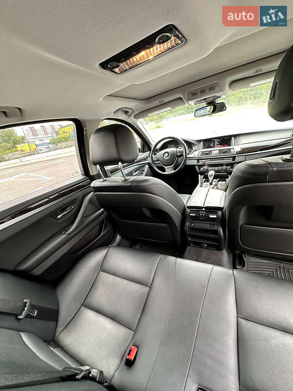 Седан BMW 5 Series 2016 в Києві