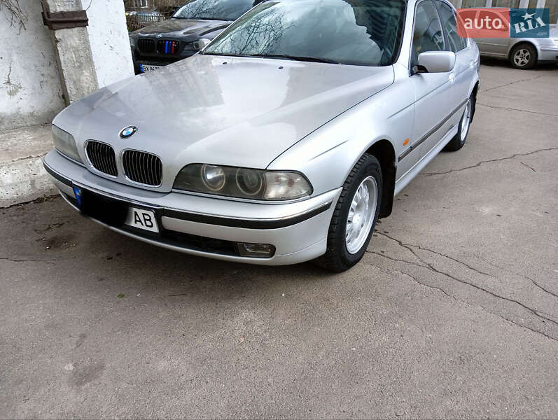 Седан BMW 5 Series 1999 в Хмельницькому
