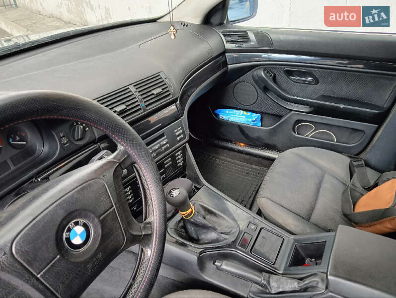 Седан BMW 5 Series 1999 в Хмельницькому