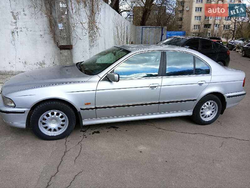Седан BMW 5 Series 1999 в Хмельницькому