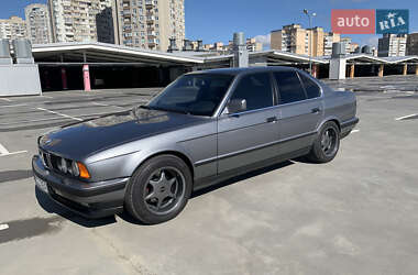 Седан BMW 5 Series 1991 в 