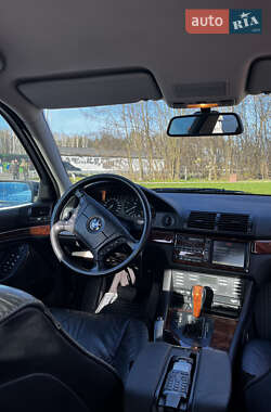 Седан BMW 5 Series 1999 в 