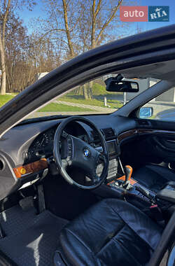 Седан BMW 5 Series 1999 в 