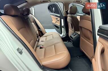 Седан BMW 5 Series 2016 в 