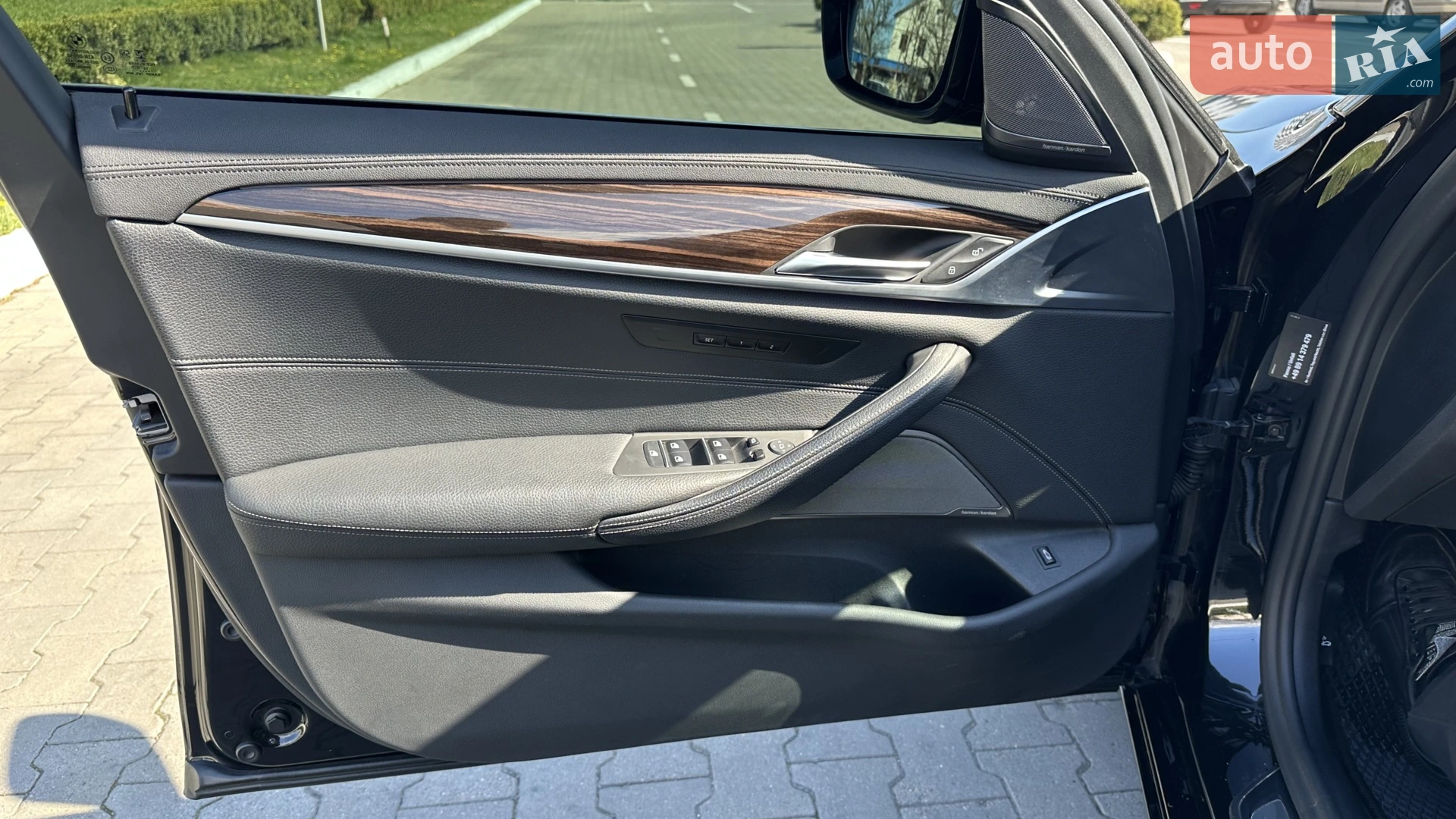 2020 BMW 5er - мініатюра 22