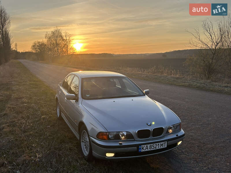 Седан BMW 5 Series 1996 в 