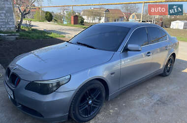 Седан BMW 5 Series 2005 в 