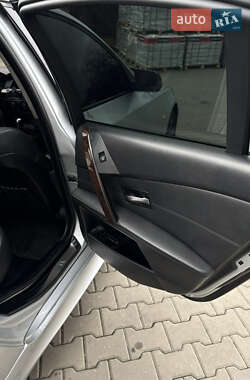 Седан BMW 5 Series 2004 в 
