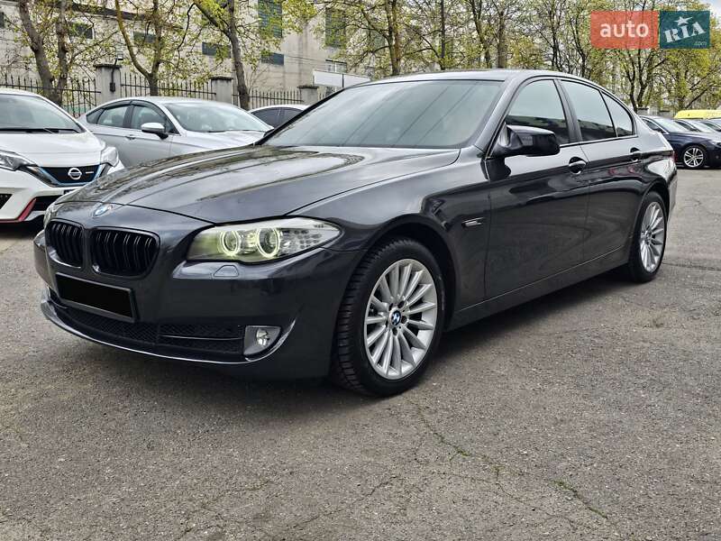 Седан BMW 5 Series 2012 в Одессе