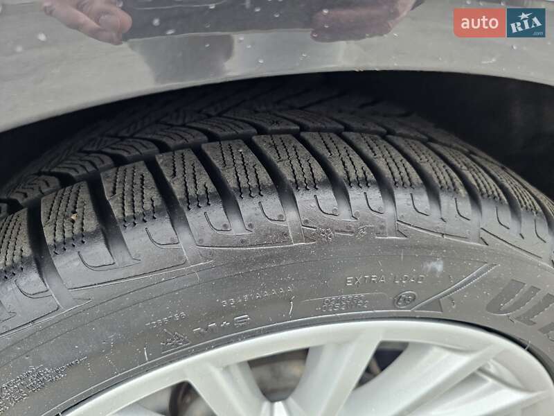 Седан BMW 5 Series 2012 в Одессе