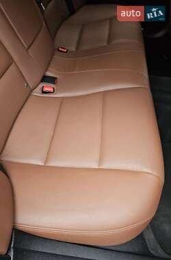Седан BMW 5 Series 2012 в 