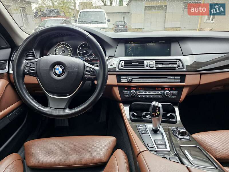 Седан BMW 5 Series 2012 в Одессе