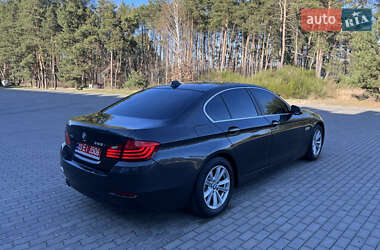 Седан BMW 5 Series 2015 в 