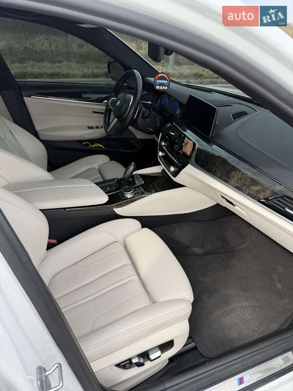 Седан BMW 5 Series 2017 в Хмельницькому фото 10 Седан BMW 5 Series 2017 в Хмельницькому