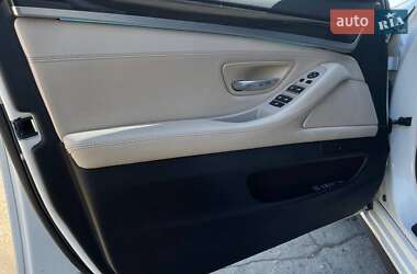 Седан BMW 5 Series 2012 в 