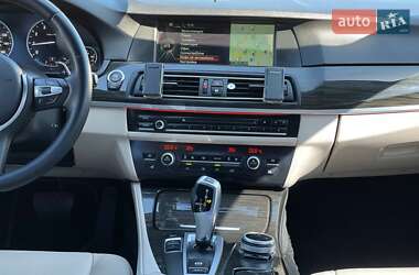Седан BMW 5 Series 2012 в 