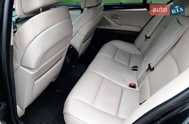 Седан BMW 5 Series 2011 в 