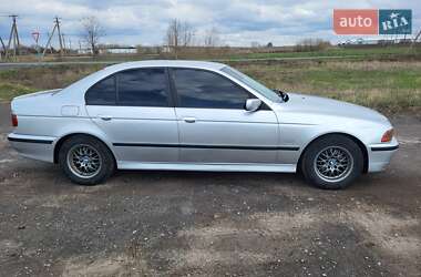 Седан BMW 5 Series 1999 в 