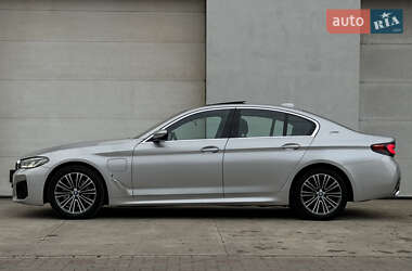 Седан BMW 5 Series 2018 в 