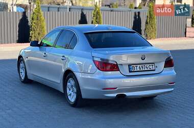 Седан BMW 5 Series 2005 в 