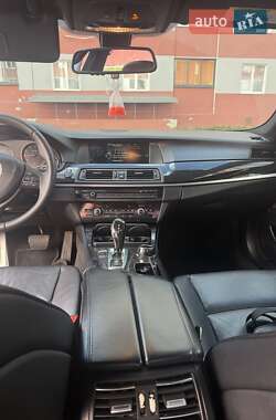 Седан BMW 5 Series 2012 в 
