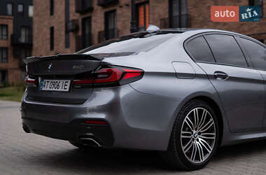 Седан BMW 5 Series 2017 в 
