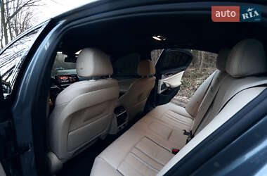 Седан BMW 5 Series 2017 в 