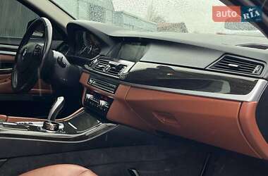 Седан BMW 5 Series 2013 в 