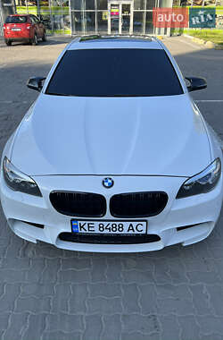 Седан BMW 5 Series 2014 в 