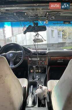 Седан BMW 5 Series 1989 в 
