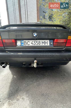 Седан BMW 5 Series 1989 в 