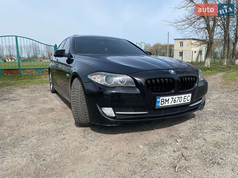 Седан BMW 5 Series 2010 в Сумах