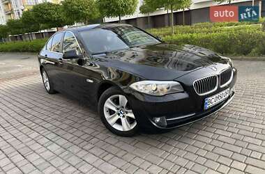 Седан BMW 5 Series 2013 в 